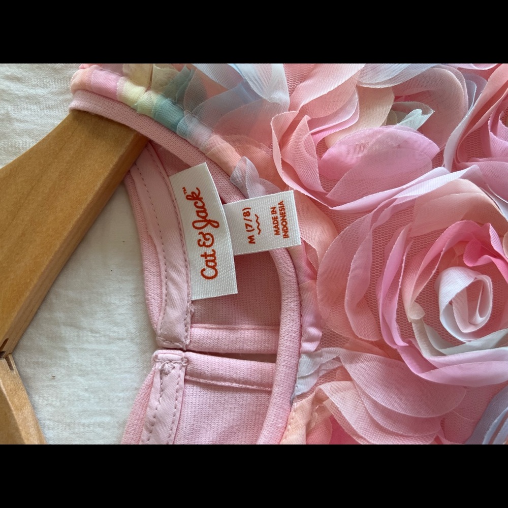 Cat & Jack floral girls dress, size M